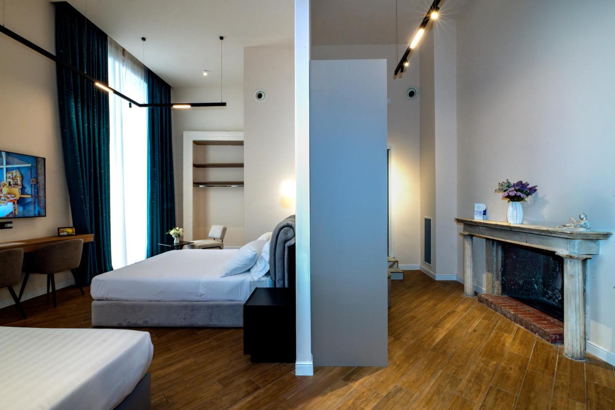 Maison Toledo Suites Неаполь Экстерьер фото